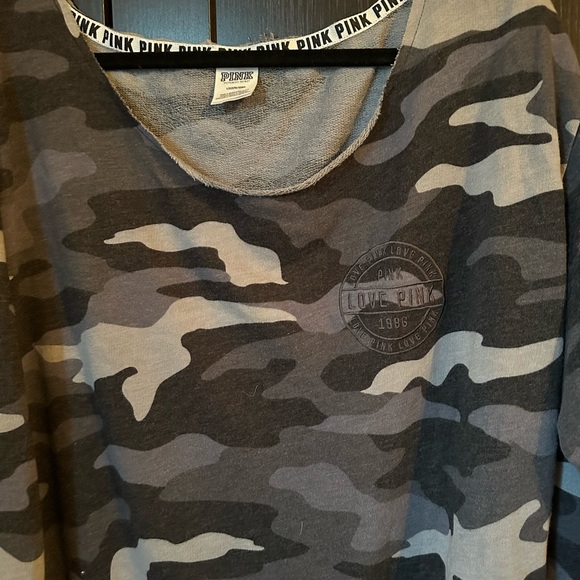 Victoria Secret camo sweater - Picture 4 of 6